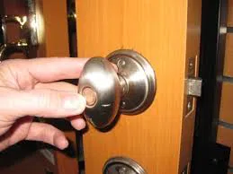 Locksmith Master Store San Diego, CA 619-213-1559 - door-unlock